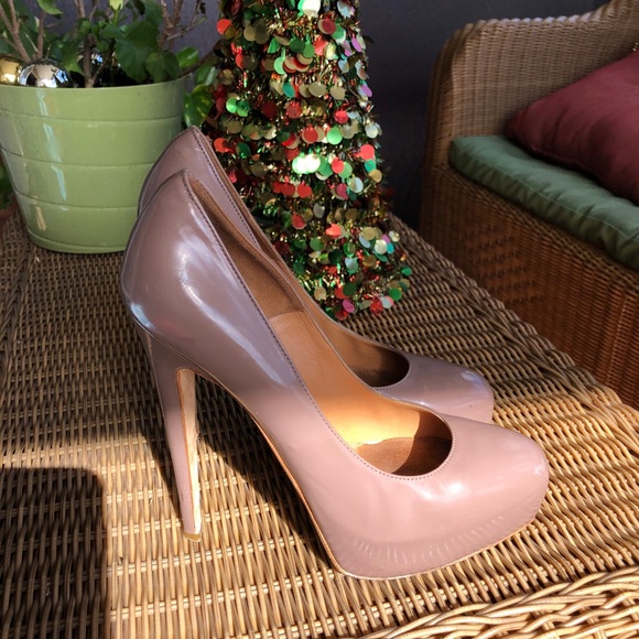 Brian Atwood Nude Patent Platform Dress Pumps - Picture 3 of 6